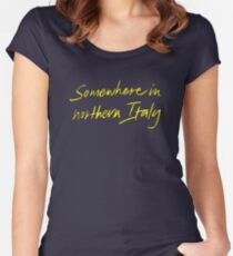Irgendwo in Norditalien Tailliertes Rundhals-Shirt