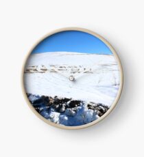 Snow Field Clock