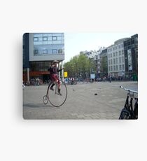 street perfomance Canvas Print