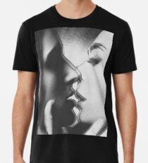 Girls Kissing Premium T-Shirt