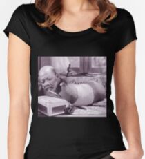 Vintage Circus Sideshow Freaks- The SnakeMan Women's Fitted Scoop T-Shirt