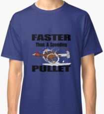 Funny running chicken cartoon Classic T-Shirt