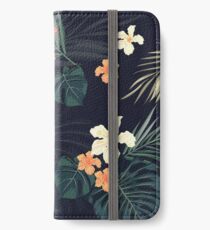 Dark tropical flowers iPhone Wallet/Case/Skin