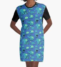 Chewster - Land Sharks - Blue/Green Pattern Graphic T-Shirt Dress
