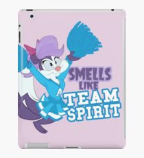 Fifi riecht wie Team Spirit iPad-Hülle & Skin