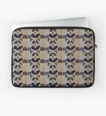 Peppy panda Laptop Sleeve