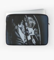 The Bullfighter Dies Laptop Sleeve