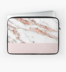 Blushing rose gold marble II Laptop Sleeve