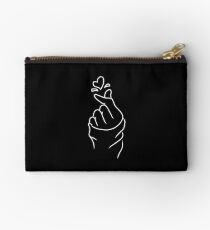 Cute Heart~ White on Black Studio Pouch