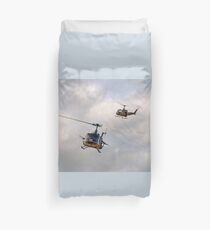 Bell UH-1 Irokesenhubschrauber - (Ein Paar Hueys) Bettbezug