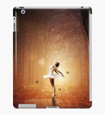 Enchanting ballerina iPad Case/Skin