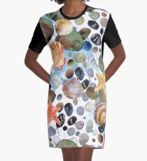 watercolor seashells and sea stones hand drawn seamless pattern. seashore background. Graphic T-Shirt Dress
