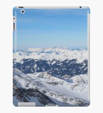 Mountain Picture In The Alphs iPad Case/Skin