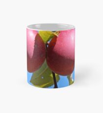Taza clásica Perfect Pair of Apples