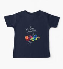 Save The Oceans. Colorful fishes / Rettet die Meere. Bunte Fische, Fischschwarm Baby T-Shirt