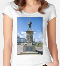 Captain Cook Women's Fitted Scoop T-Shirt
