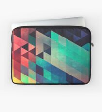 whw nyyds yt Laptop Sleeve