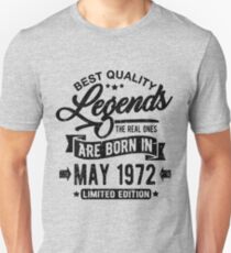 Camiseta unisex Legends are born in may 1972