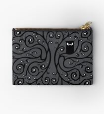 The Owl Studio Pouch