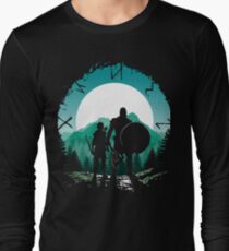 Kratos and son Long Sleeve T-Shirt