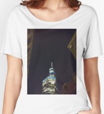 Building, Skyscraper, New York, Manhattan, Street, Pedestrians, Cars, Towers, morning, trees, subway, station, Spring, flowers, Brooklyn Women's Relaxed Fit T-Shirt