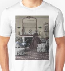 Victorian living Unisex T-Shirt