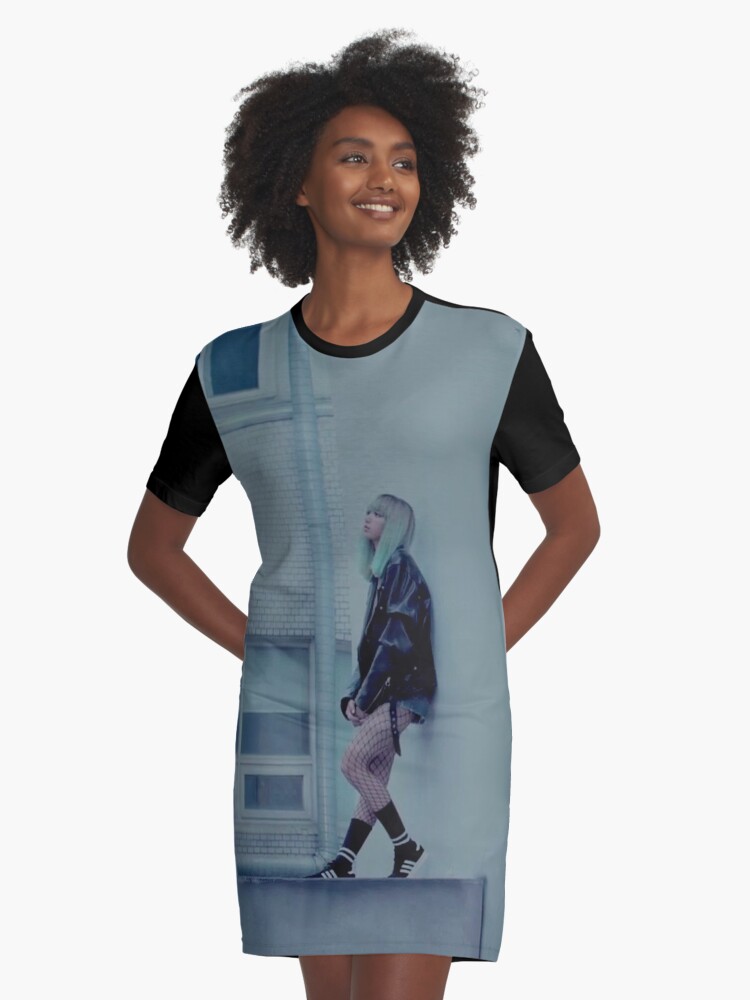 Blackpink Lisa Stay Graphic T Shirt Dress By Nurfzr Redbubble