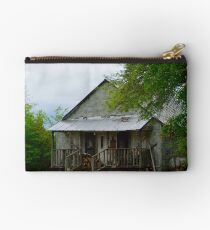 Dilapidated Farmhouse Studio Pouch