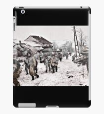 Recon Soldiers in the Snow iPad Case/Skin