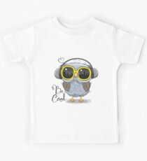 Cute Owl with sun glasses Kids Tee