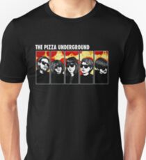Die Pizza unter der Erde Unisex T-Shirt