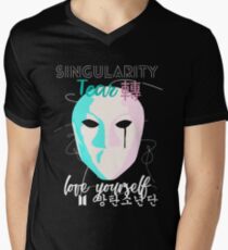 BTS LIEBEN SICH SELBST - EINZELHEITSMASKE T-Shirt mit V-Ausschnitt