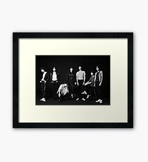 Lámina enmarcada BTS FAKE LOVE