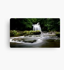West Burton, Yorkshire Dales Canvas Print