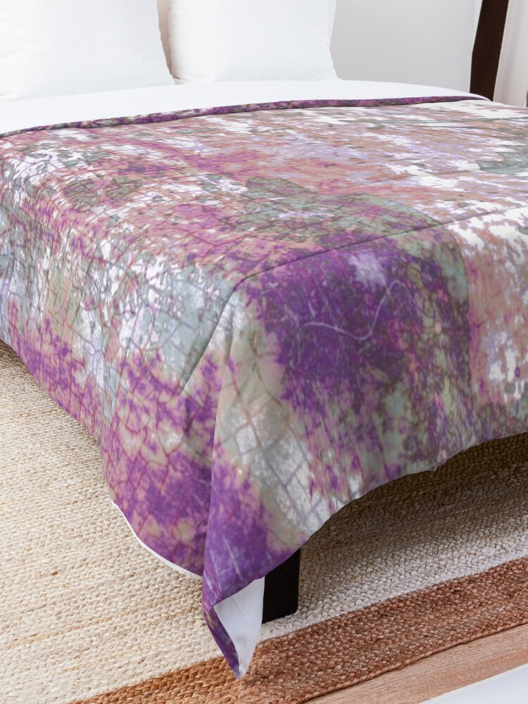 Alternate view of Mauve Grunge Crackle Comforter
