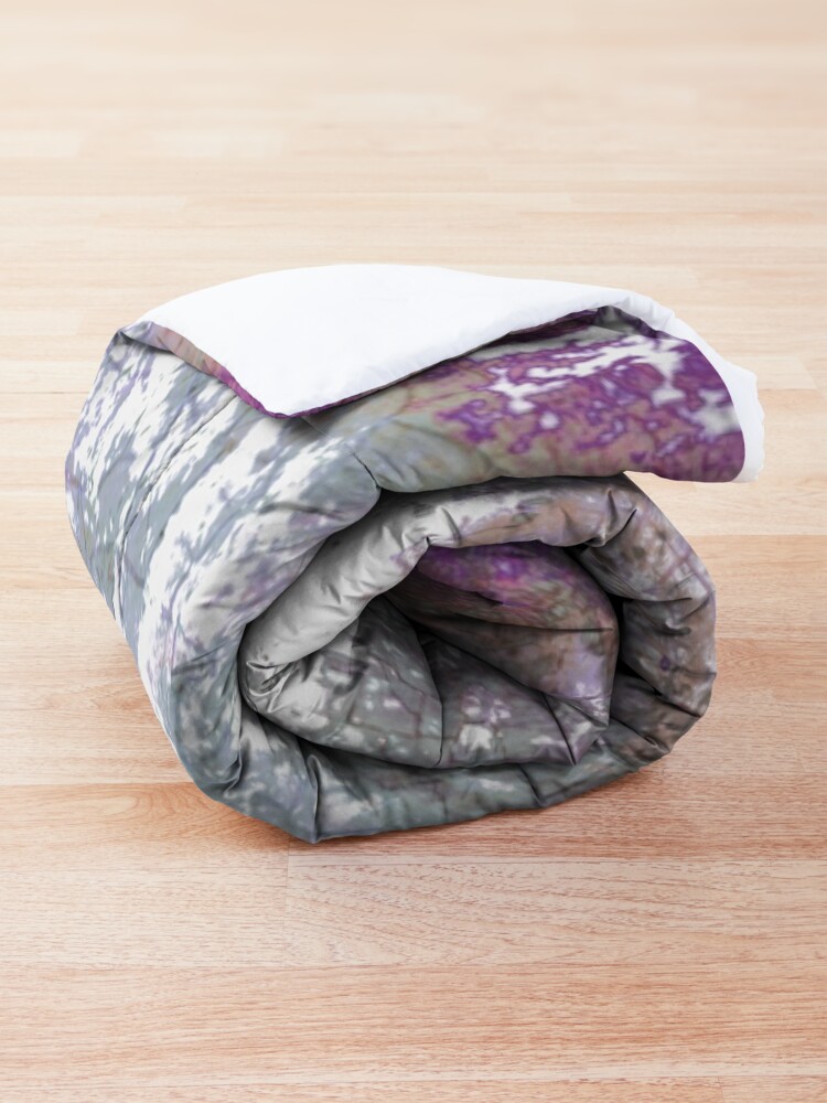 Alternate view of Mauve Grunge Crackle Comforter