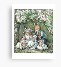 Brambly Hedge - Poppy Dusty and babies Canvas Print