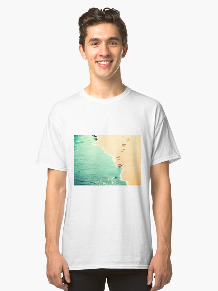 Alternate view of summer love Classic T-Shirt