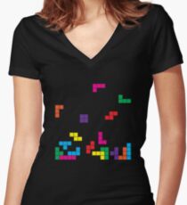 tetris on black Tailliertes T-Shirt mit V-Ausschnitt