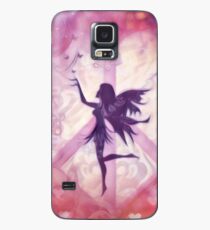 Feenhafte Silhouette mit Schmetterlingen und Herz formte Friedenszeichen Hülle & Klebefolie für Samsung Galaxy