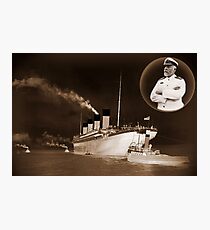 ☝ ☞ EJ SMITH CAPTAIN OF THE TITANIC-Titanic leaving Belfast with two guiding tugs VERSION ONE PILLOWS,TOTE BAGS ,PICTURE,ECT. ☝ ☞ Photographic Print