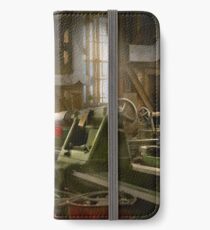 Machinist - Lock, stock, and barrel 1936 iPhone Wallet/Case/Skin
