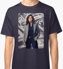 #QueenHargitay Classic T-Shirt