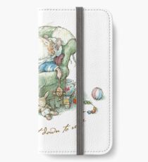 Brambly Hedge - Poppy sat down to rest iPhone Wallet/Case/Skin