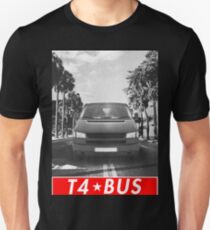 T4 & quot; Redstriped & quot; Unisex T-Shirt