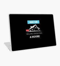 Immobilienmakler fragen mich nach dem Verkauf eines Hauses Laptop Folie
