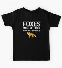 Foxes Make Me Smile Funny Fox Lover Gift T-Shirt Kids Tee