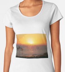 HDR Women's Premium T-Shirt