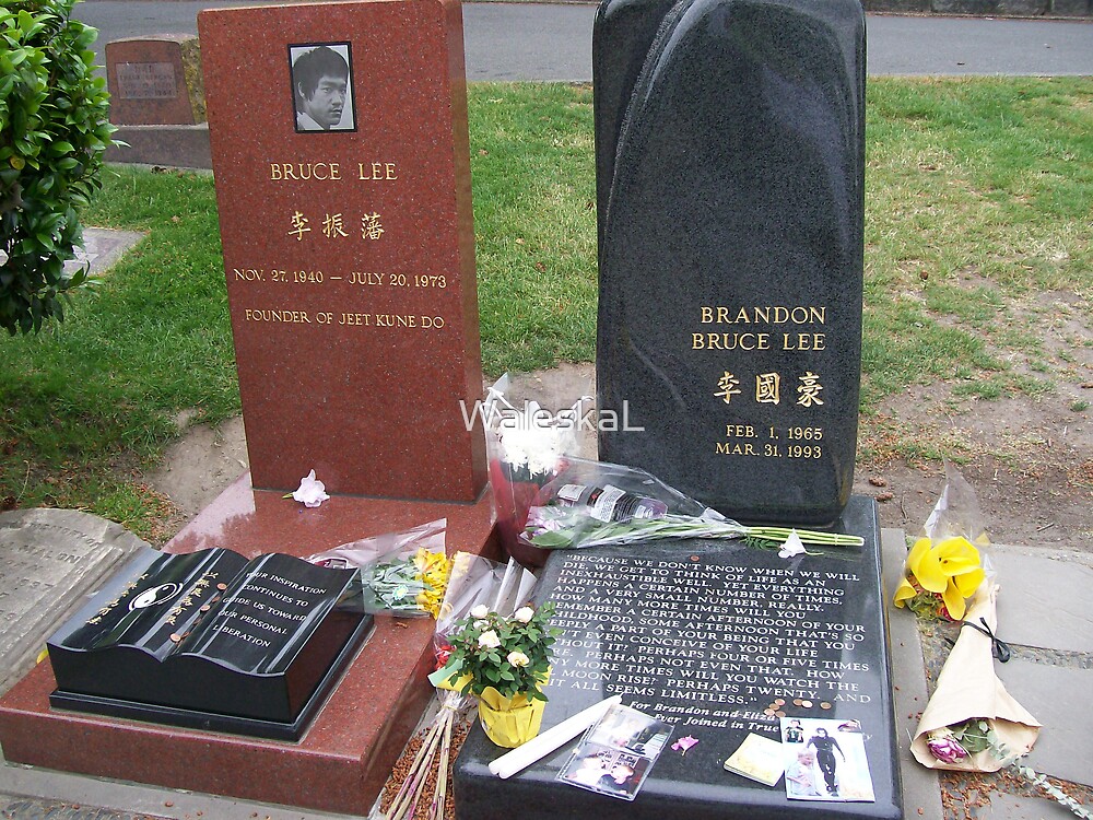 "Bruce Lee's grave and Brandon Lee's grave" by WaleskaL ...