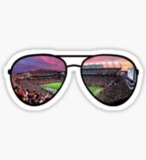 willy b glasses Sticker